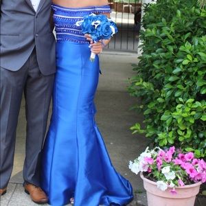 beautiful prom dress